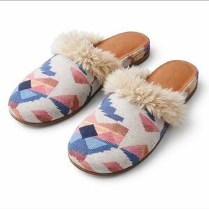 Cozy Boho Faux Fur Mule Slippers Aztec Pattern Slide On Size 7